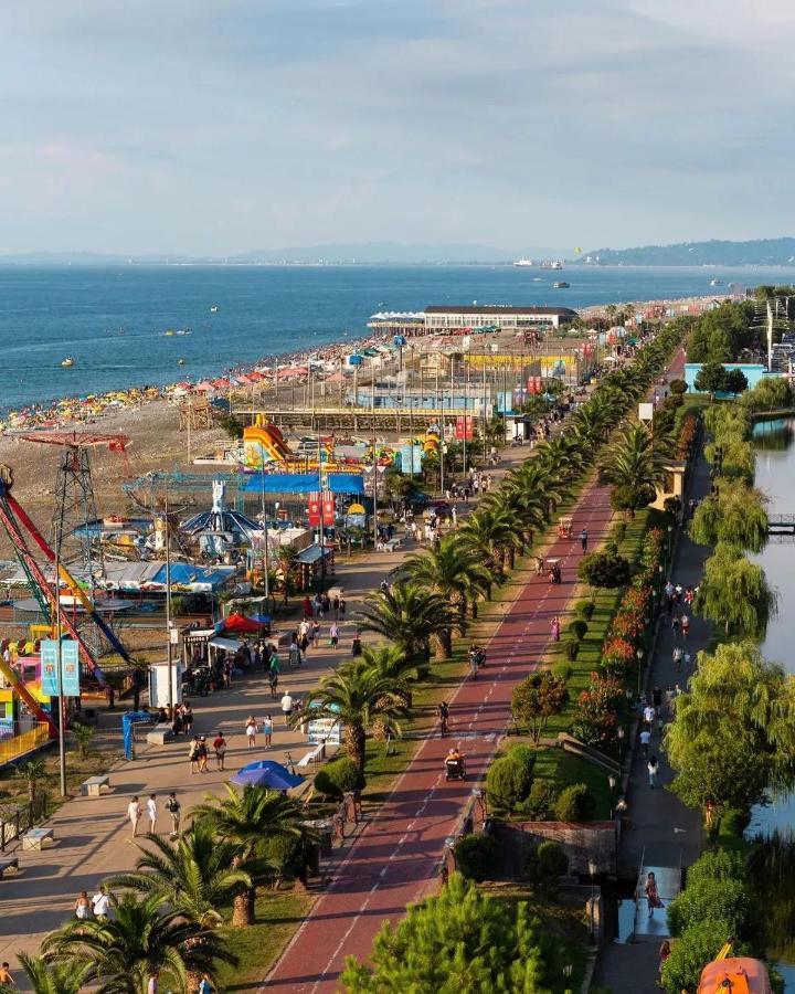 Orbi City Sea View - Special Category Lejlighedshotel Batumi Eksteriør billede